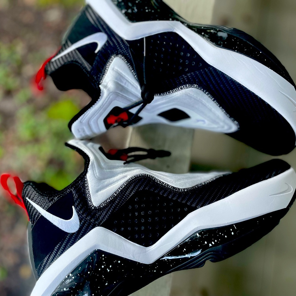 Nike Mens Lebron Soldier XIV